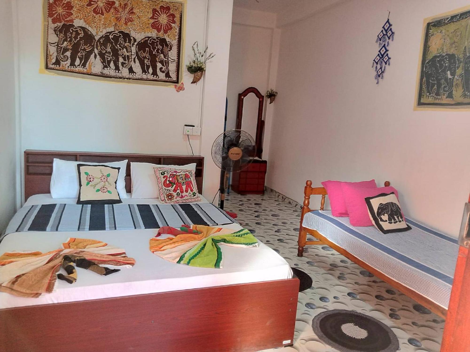 Nelum Home Stay Sigiriya Esterno foto